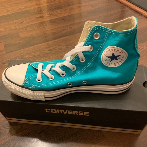 Converse - Picture 3 of 8